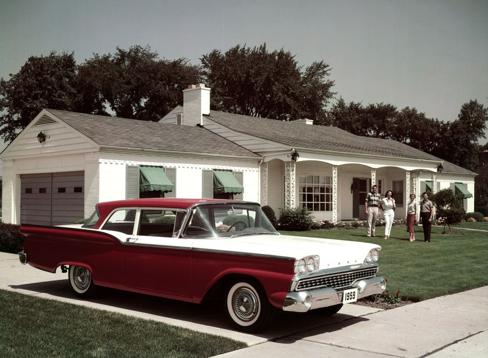 1959 Ford two door sedan 0401-7189