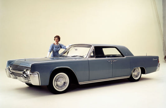 1961 Lincoln Continental four door hardtop 0401-7408