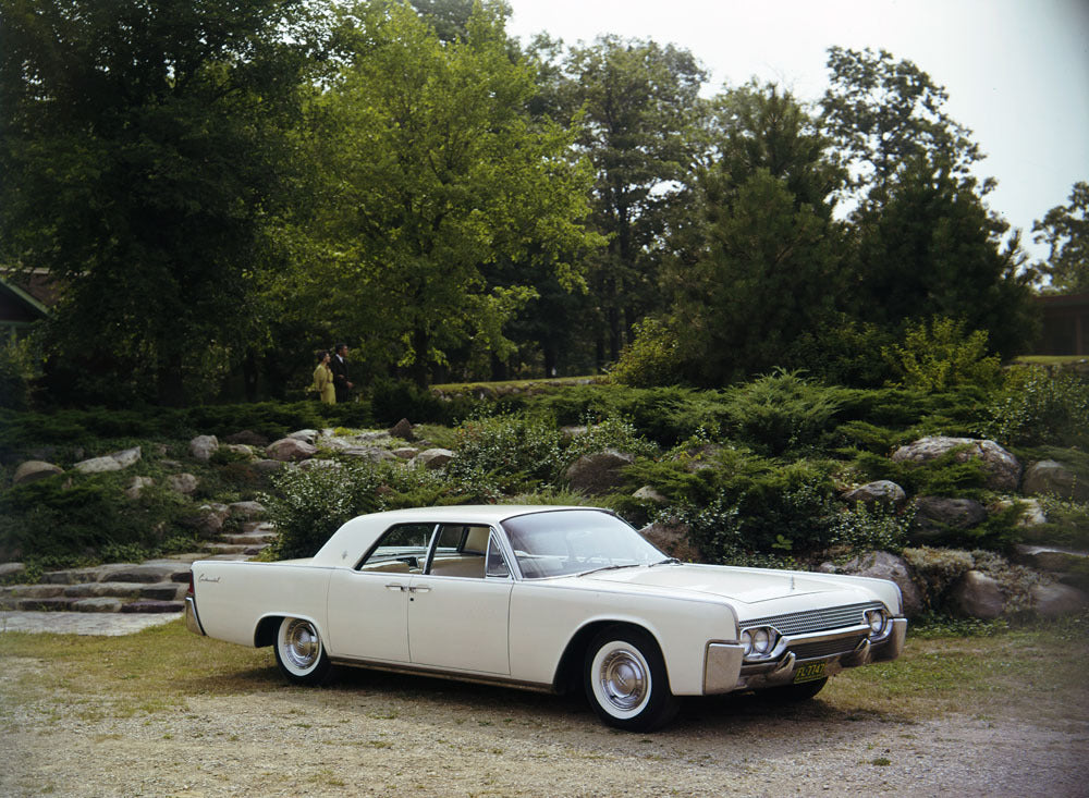 1961 Lincoln Continental four door hardtop 0401-7413