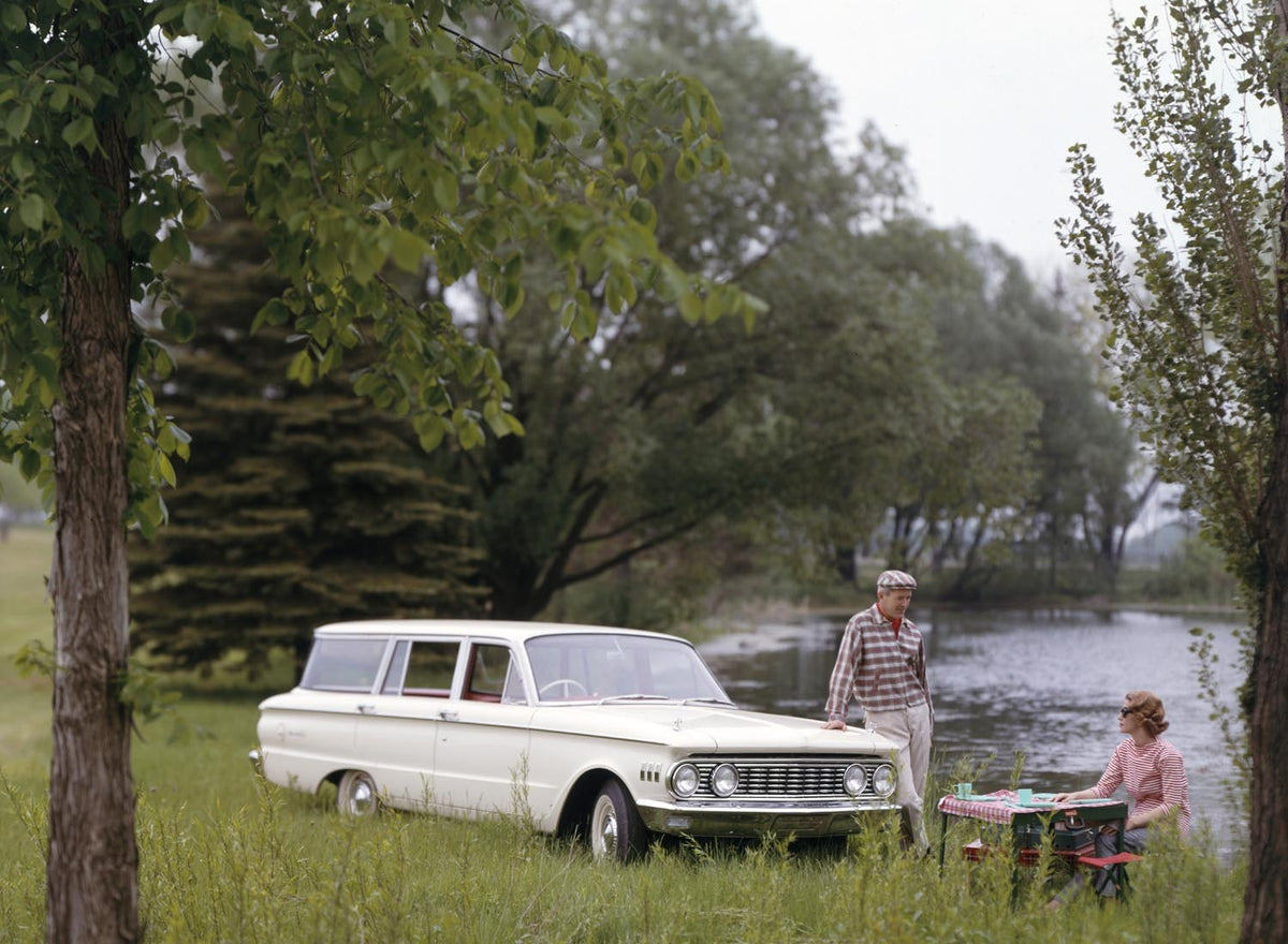 Ford Motor Company archival image documenting 1961 Mercury Comet station wagon.