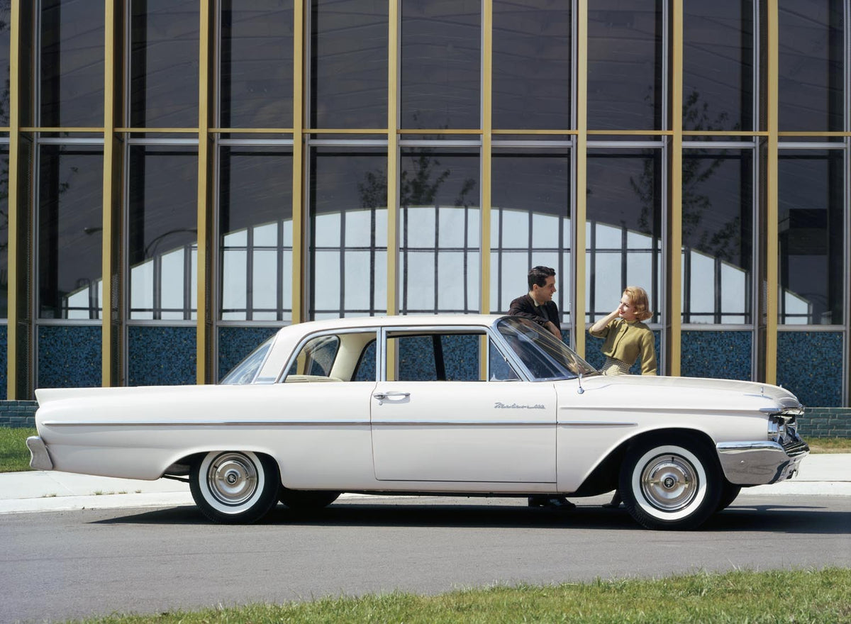Ford Motor Company archival image documenting 1961 Mercury Meteor 600 two door sedan.