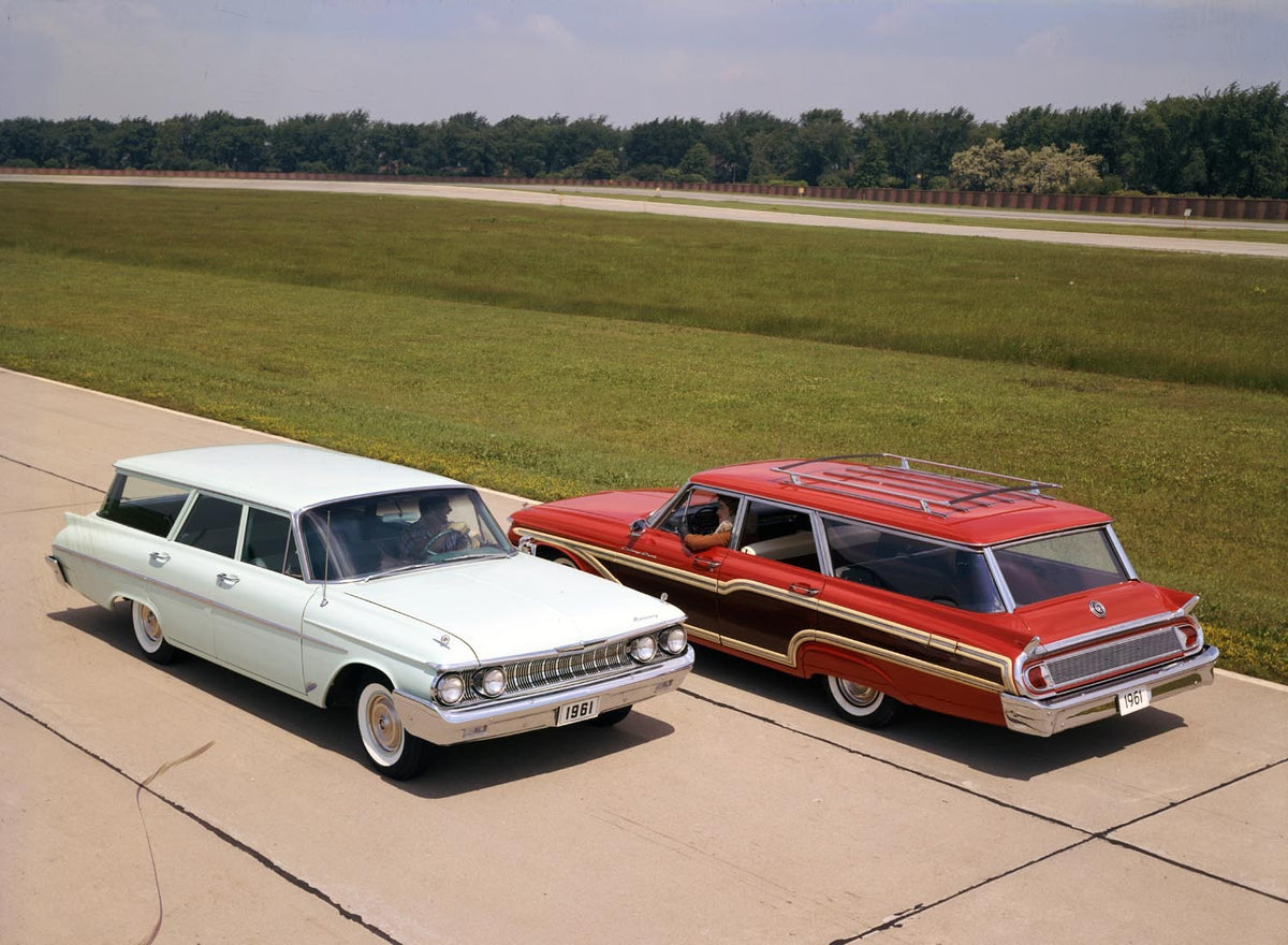 Ford Motor Company archival image documenting 1961 Mercury station wagons.