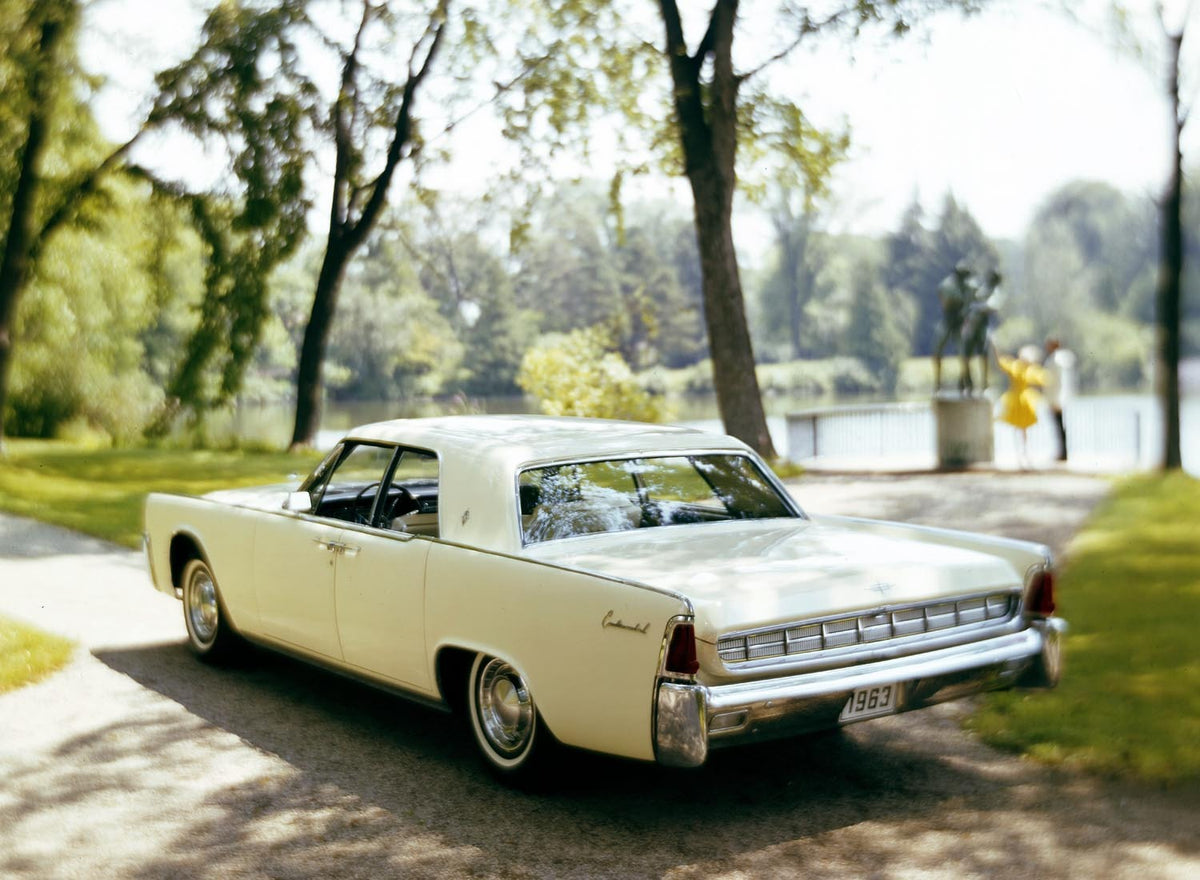 Original archival image documenting 1963 Lincoln Continental four door sedan.
