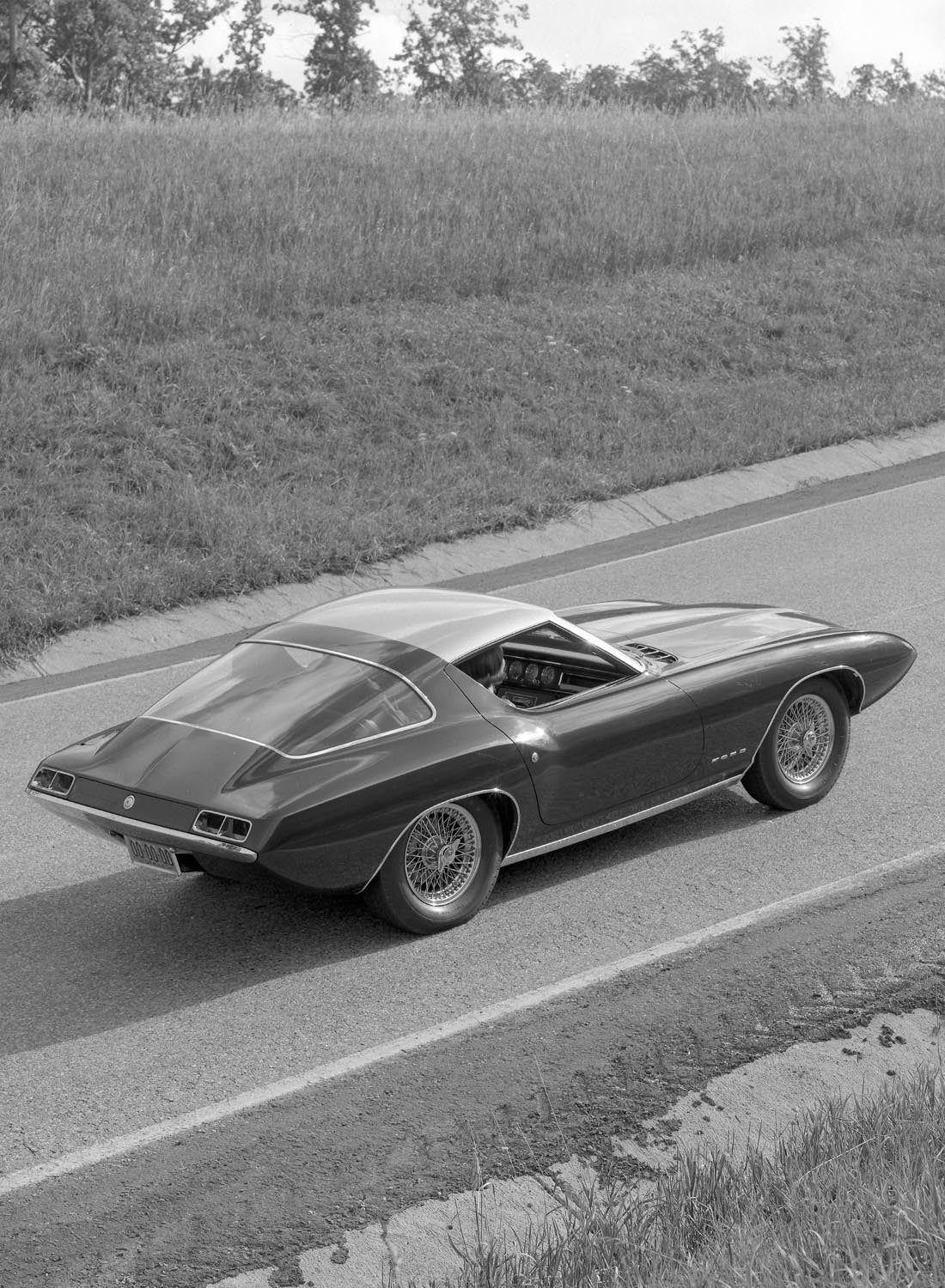 Original archival image documenting 1963 Mercury Cougar II concept car.