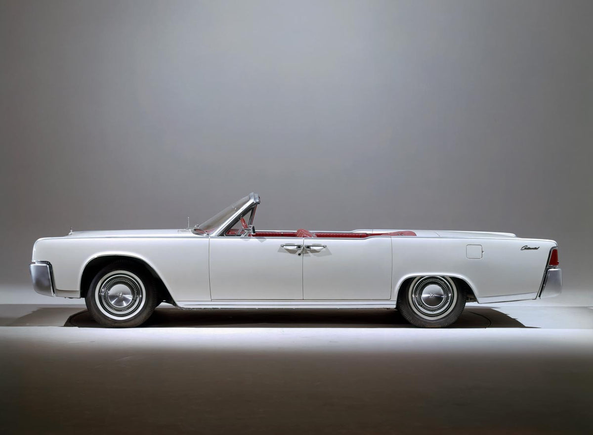 Ford Motor Company archival image documenting 1964 Lincoln Continental convertible.