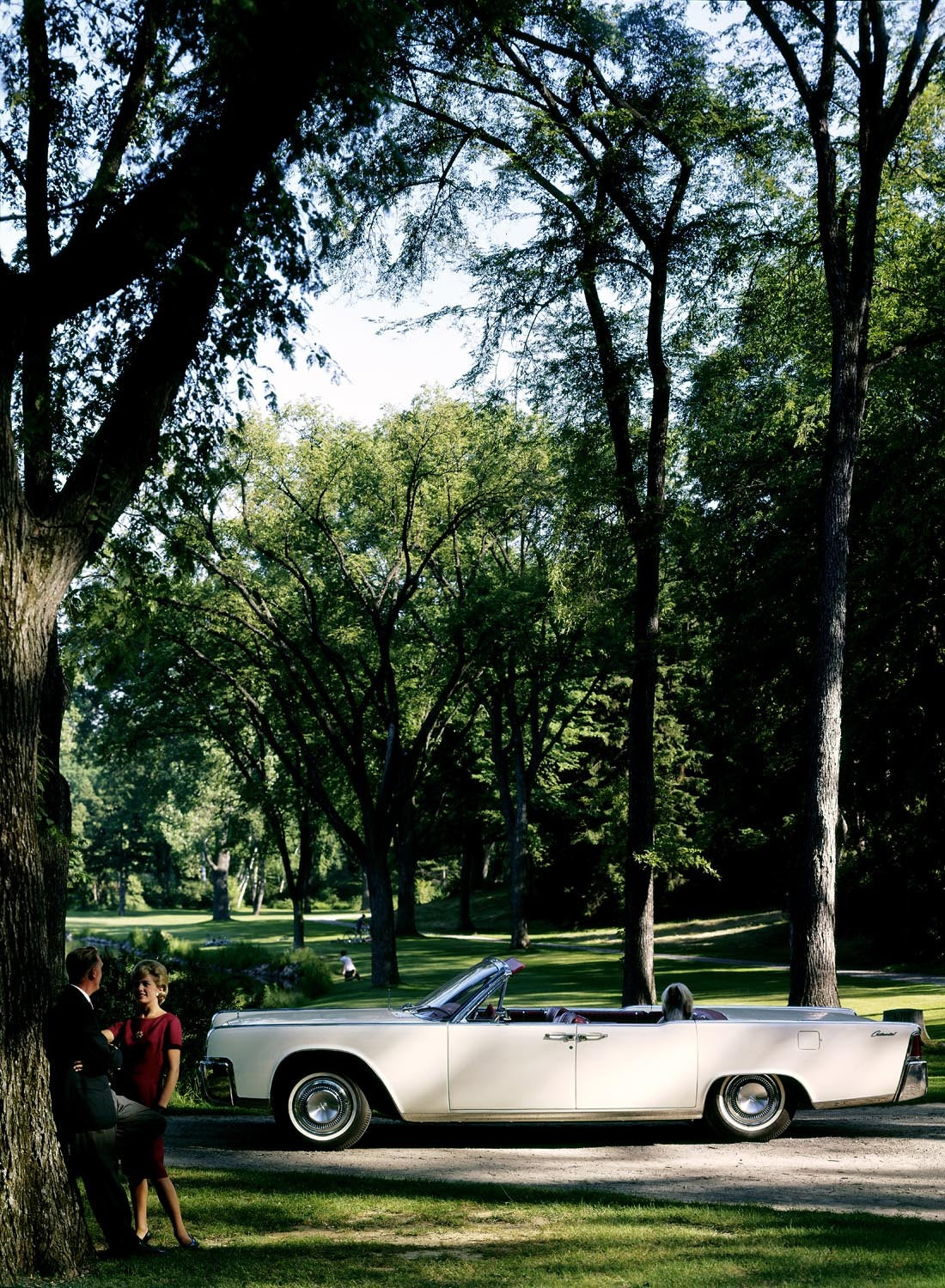 Ford Motor Company archival image documenting 1964 Lincoln Continental convertible.