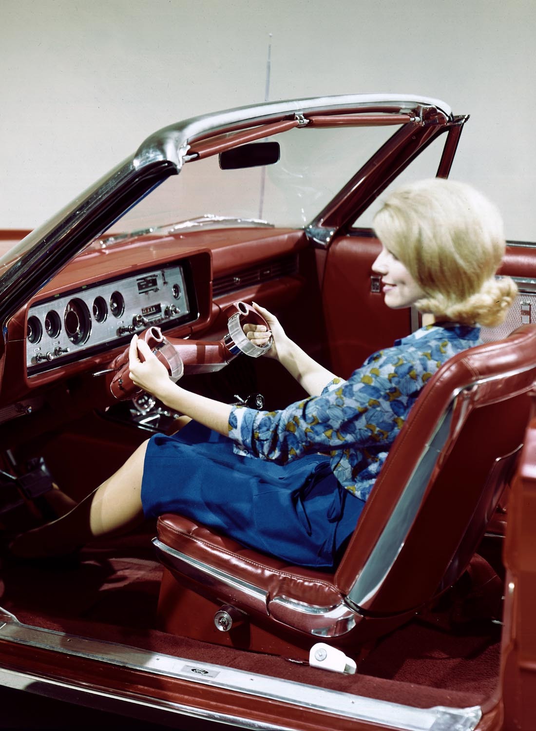 Original archival image documenting 1965 Mercury prototype Wrist Twist steering system.