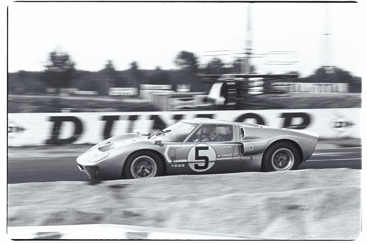 0401-9841