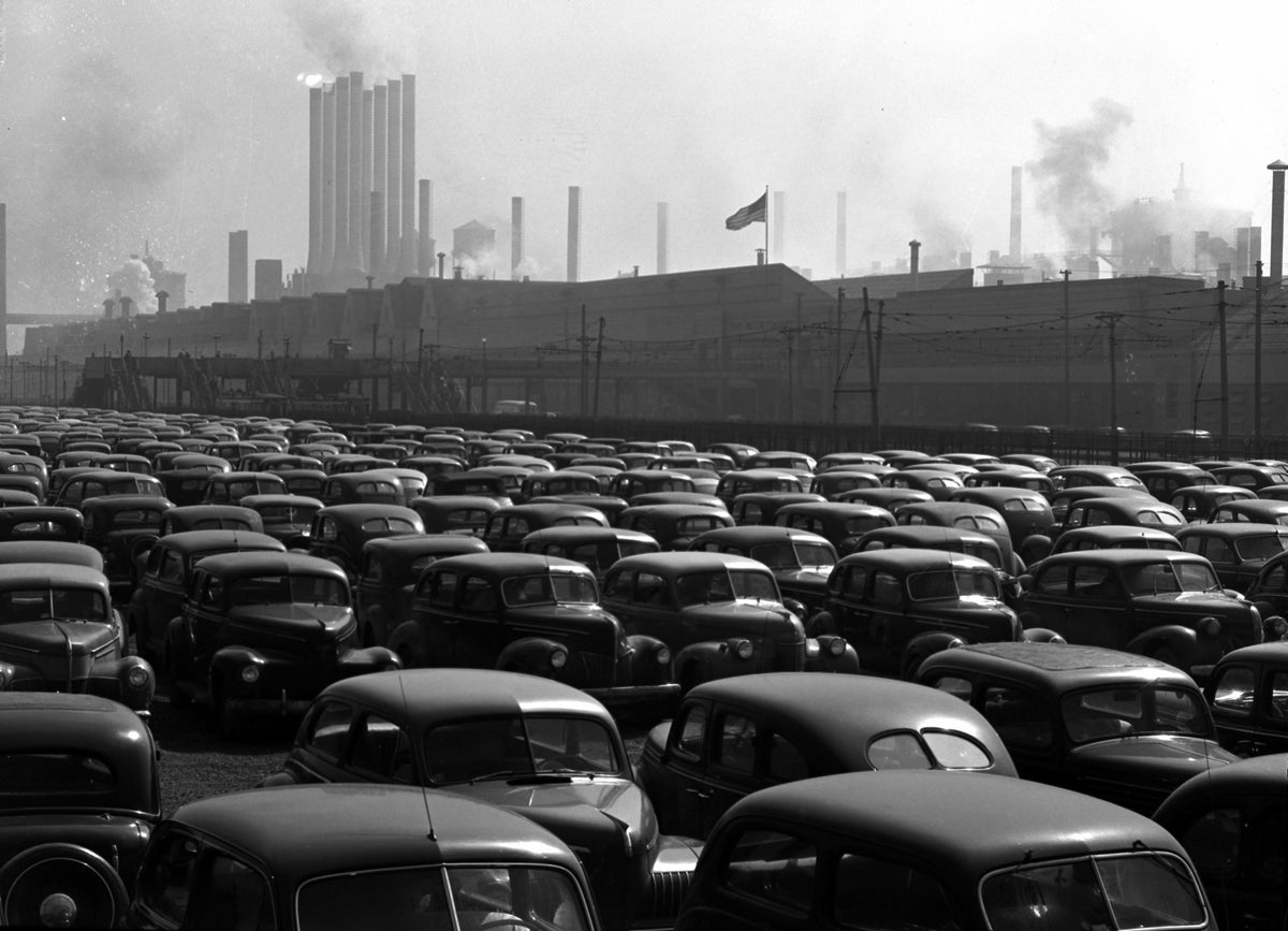 1946 Ford Rouge employee parking