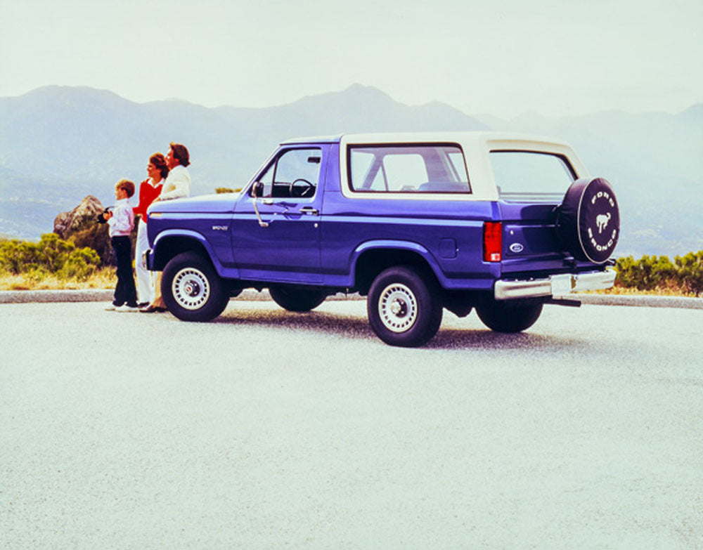 Ford Bronco 0404-5232