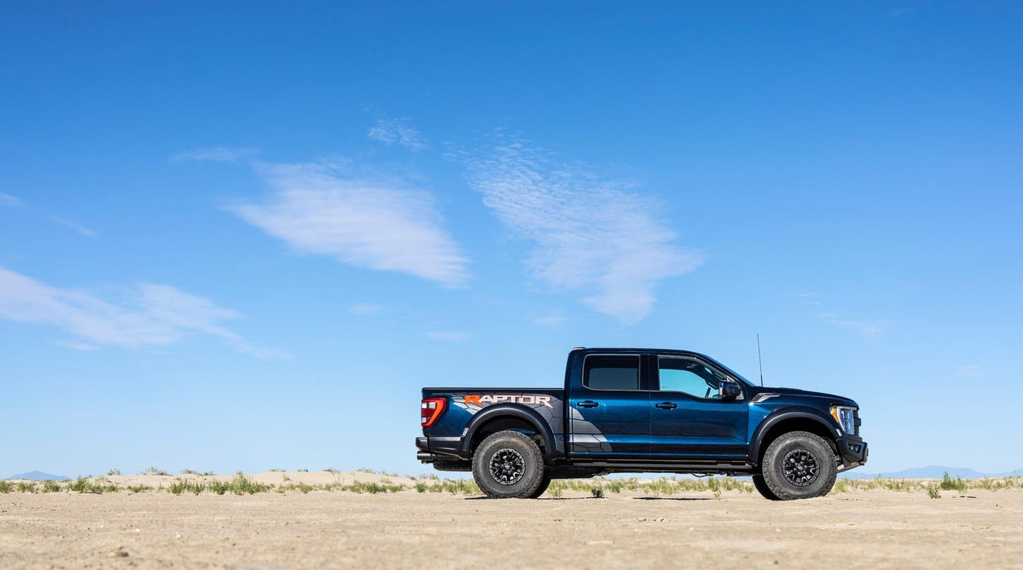 2023 F-150 Raptor R exterior Antimatter Blue 0404-7227