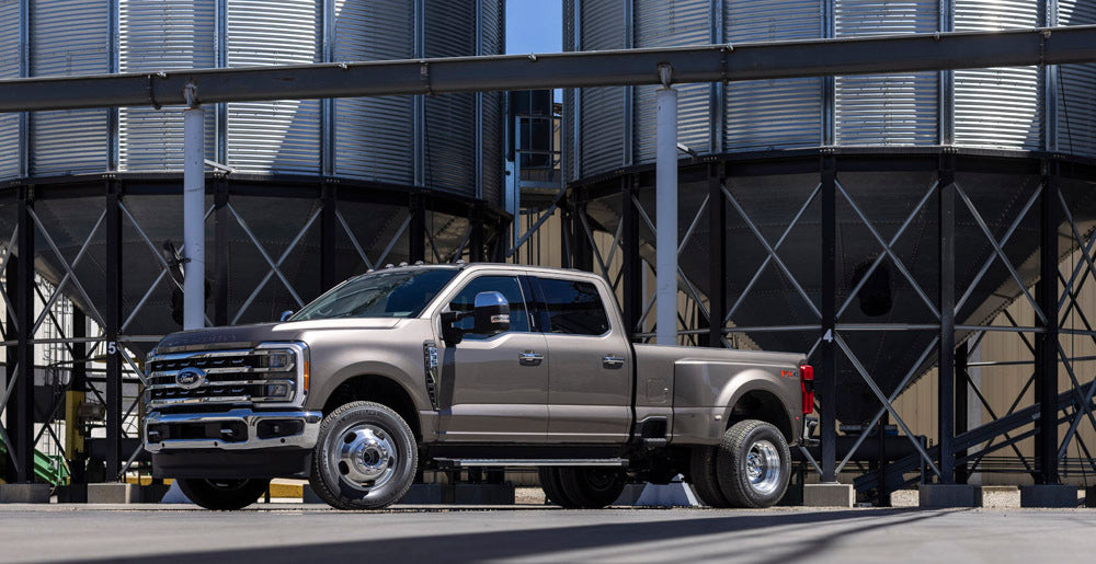 2023 Ford Super Duty F 350 Lariat 06 0404-7280