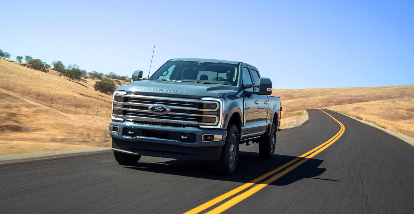 2023 Ford Super Duty F 350 Limited 01 0404-7281