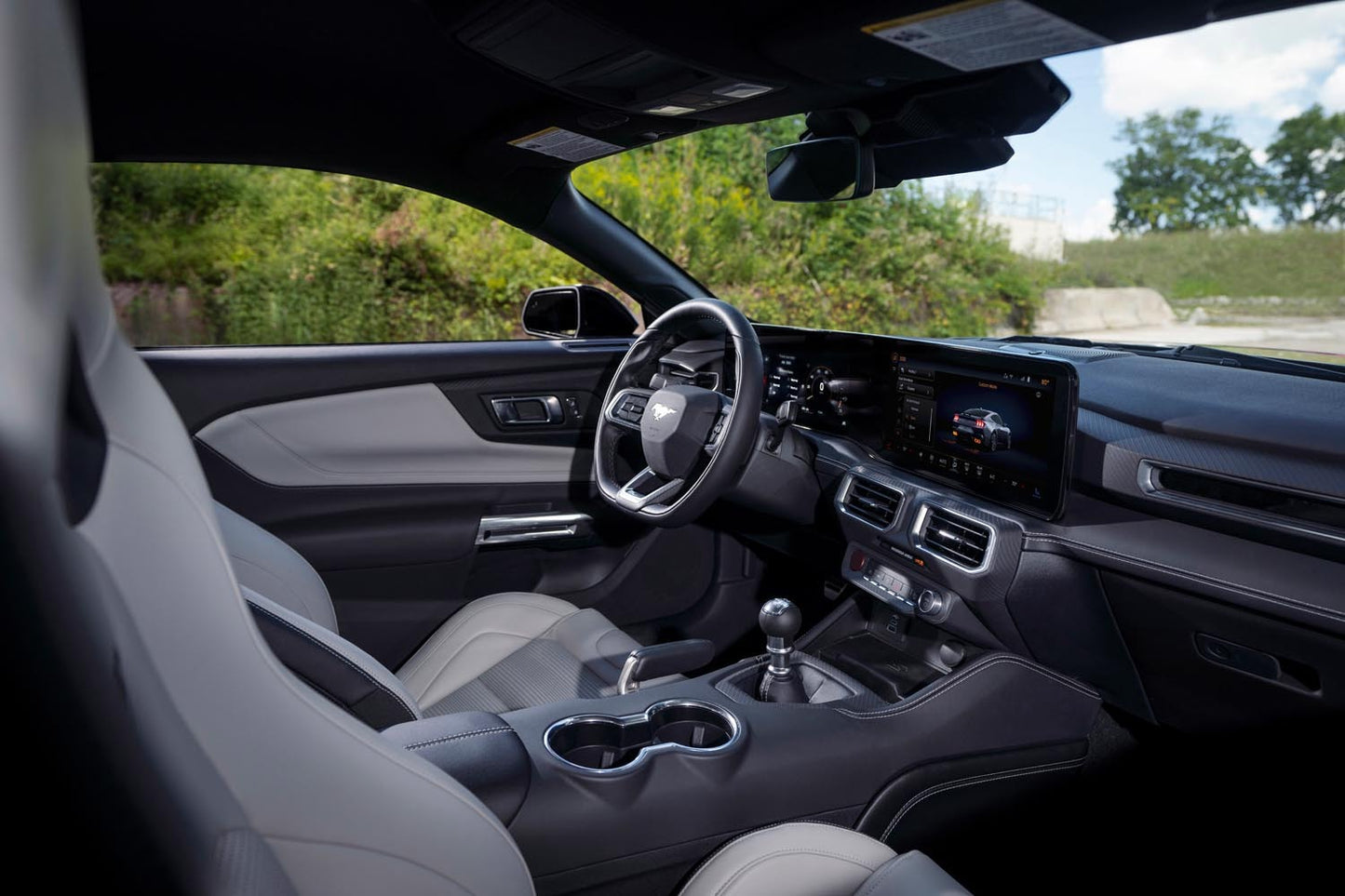 2024 Mustang Interior 0404-7311