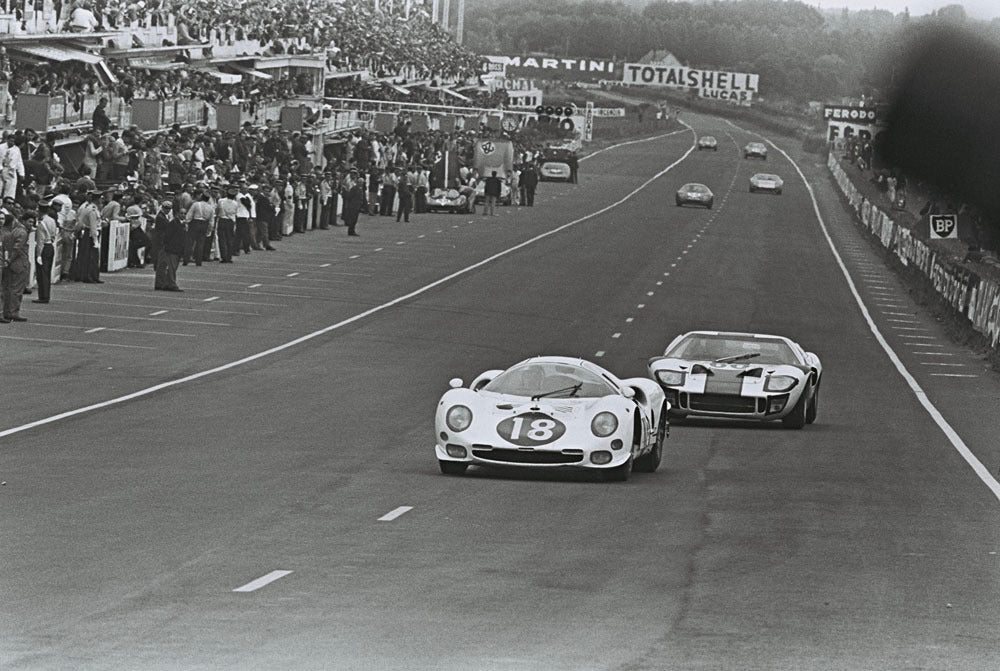 1966 Le Mans - Neerpasch / Ickx (Ford GT40) 0999-0043