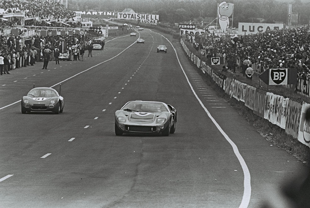 1966 Le Mans - Bucknum / Hutcherson (Ford Mk II) 0999-0059