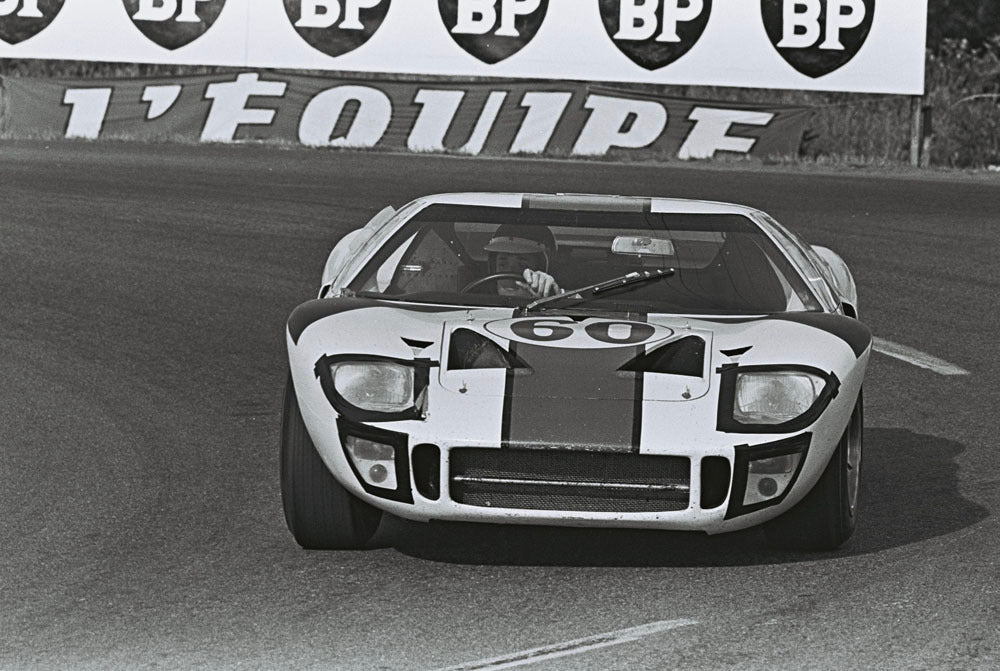 1966 Le Mans - Neerpasch / Ickx (Ford GT40) 0999-0064