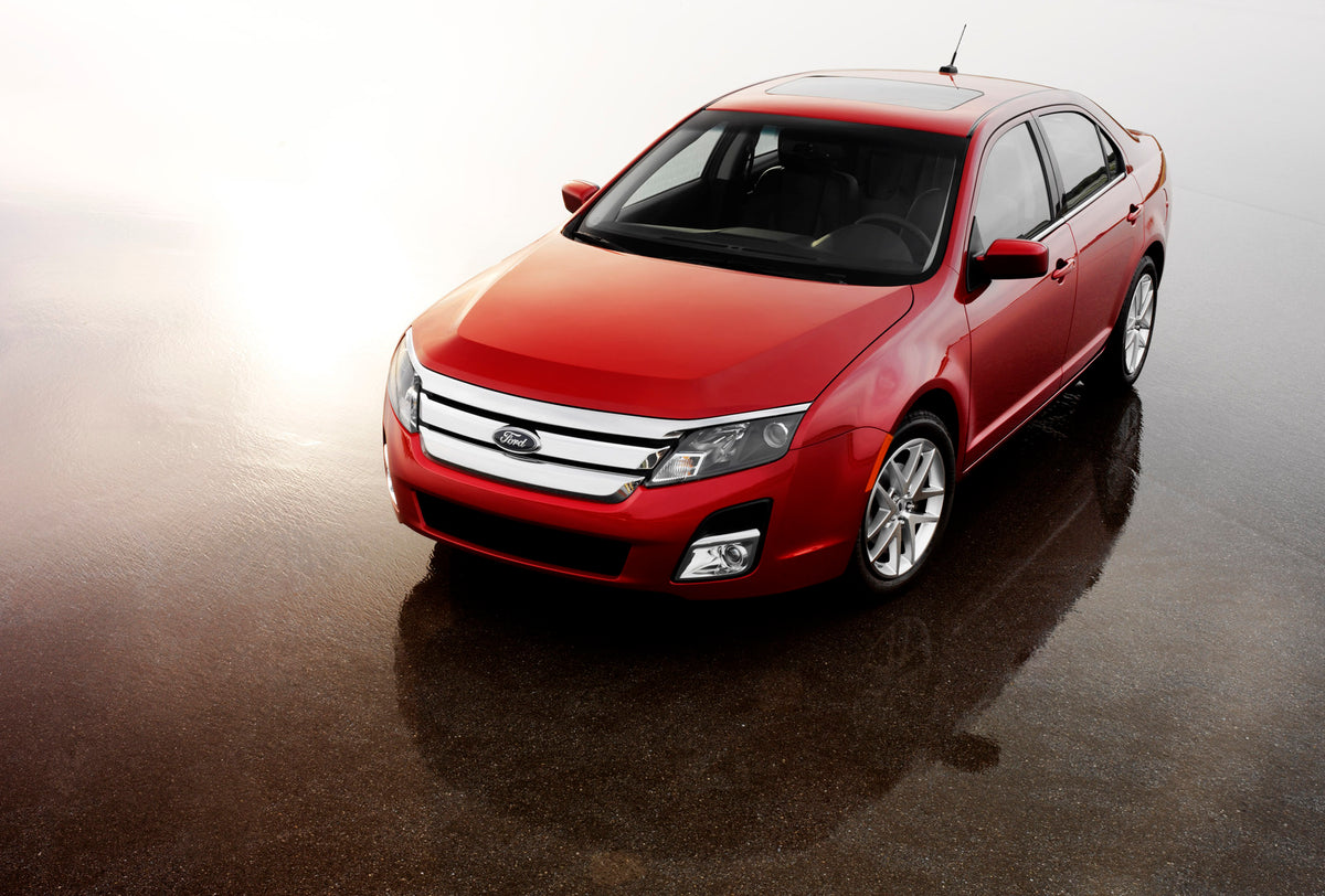 This archival image documents the 2007 Ford Fusion and is preserved in the Ford Heritage Vault as part of Ford Motor Company's historic photographic archive. Free for personal, non-commercial use. Ford Heritage Vault reference AR-2008-8.1.2.9435.