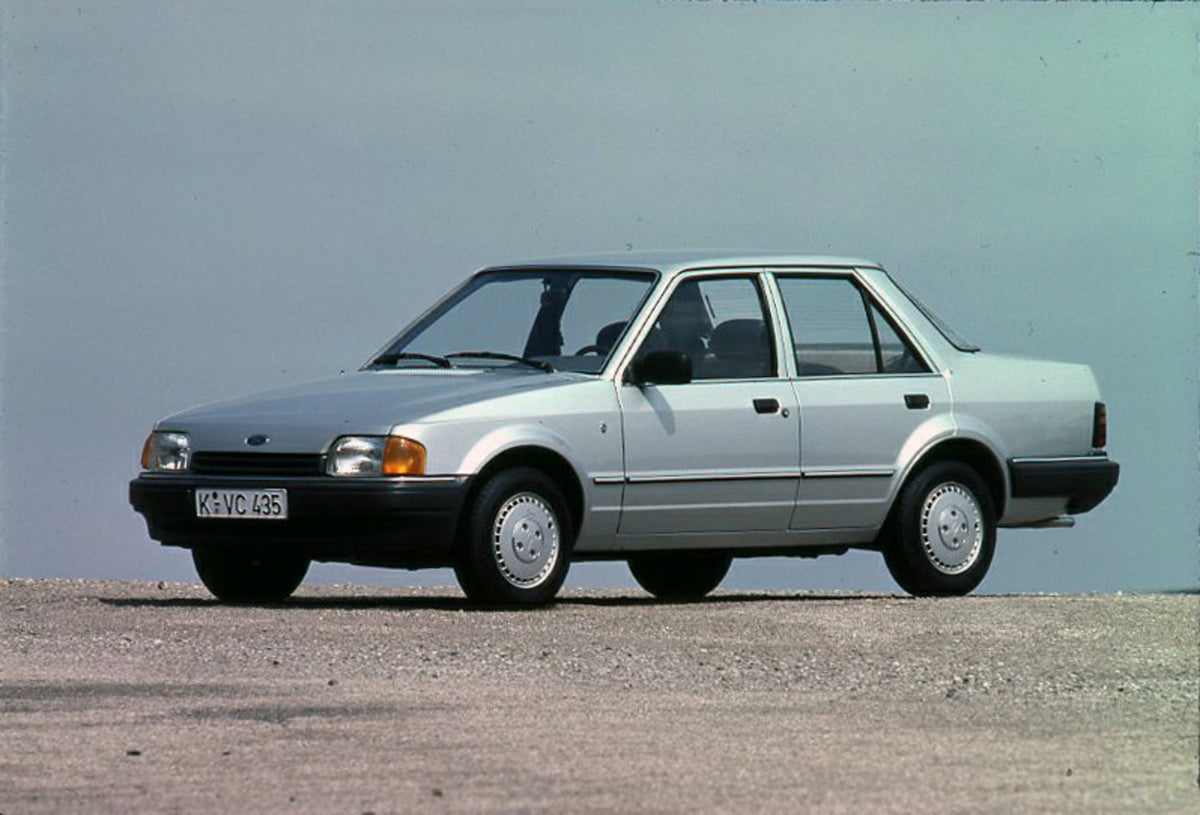 This archival image documents the 1986 Ford Orion Mark II with scenic blue sky and is preserved in the Ford Heritage Vault as part of Ford Motor Company's historic photographic archive. Free for personal, non-commercial use. Ford Heritage Vault re...
