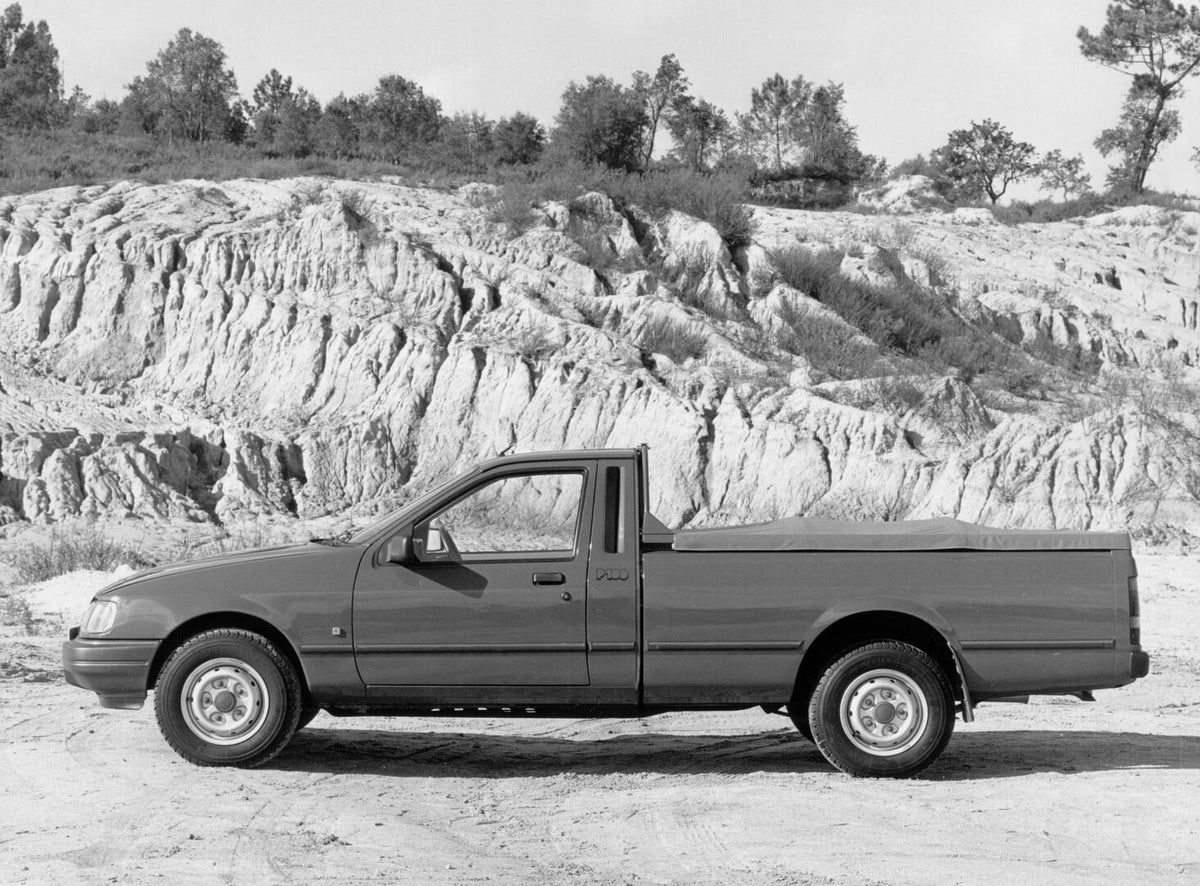 This archival image documents the 1989 Ford P-100 side view with scenic rock formation AR-2007-5-262b and is preserved in the Ford Heritage Vault as part of Ford Motor Company's historic photographic archive. Free for personal, non-commercial use....