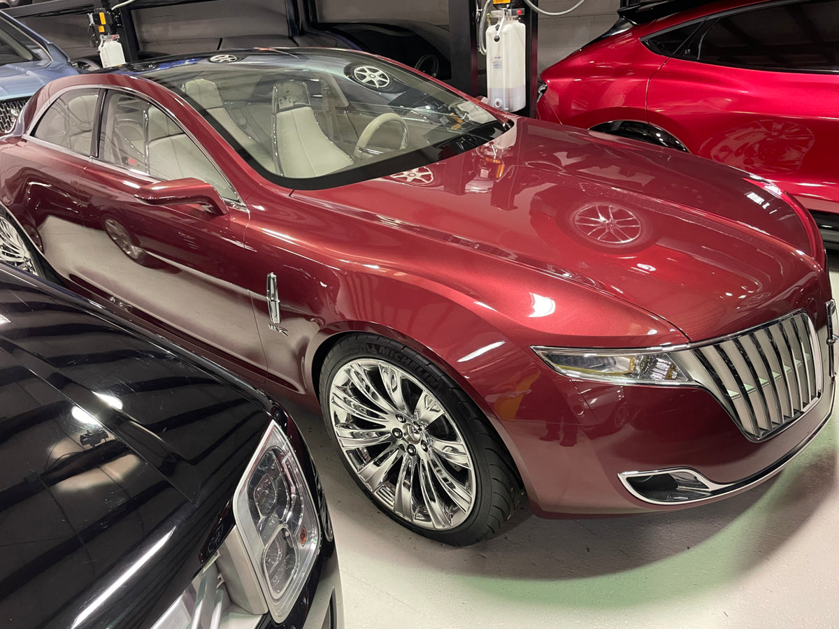 This archival image documents the 2007 Lincoln MKR Concept and is preserved in the Ford Heritage Vault as part of Ford Motor Company's historic photographic archive. Free for personal, non-commercial use. Ford Heritage Vault reference AR-2024-9.5....