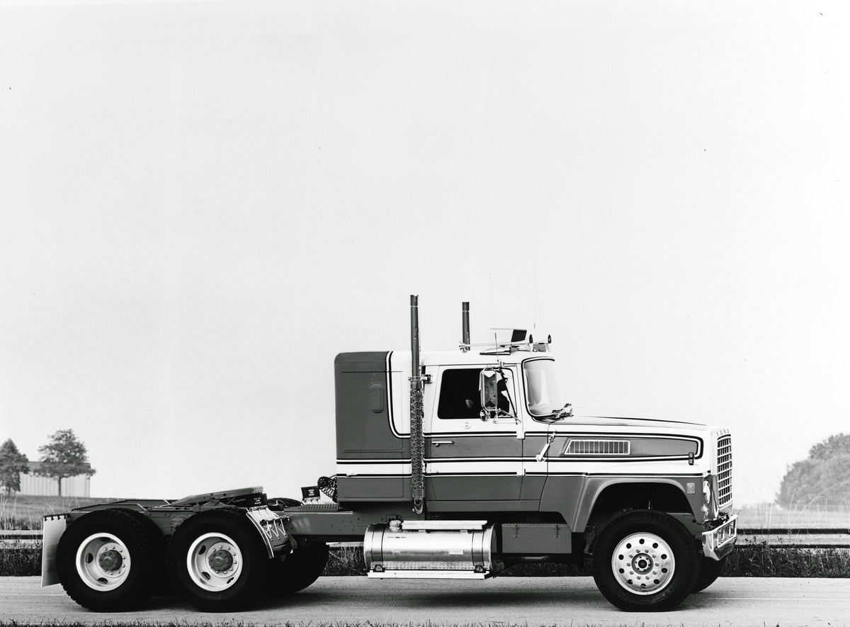 This archival image documents the 1976 Ford LTLS 9000 truck and is preserved in the Ford Heritage Vault as part of Ford Motor Company's historic photographic archive. Free for personal, non-commercial use. Ford Heritage Vault reference AR-2001-77-...