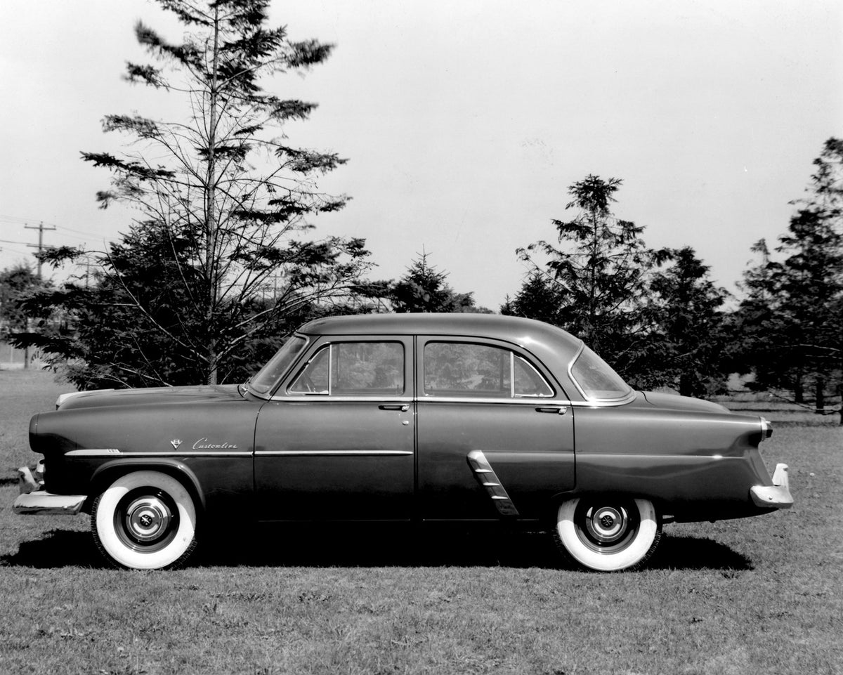 This archival image documents the 1952 Meteor Customline Sedan side view with scenic trees AR-2007-5 and is preserved in the Ford Heritage Vault as part of Ford Motor Company's historic photographic archive. Free for personal, non-commercial use. ...