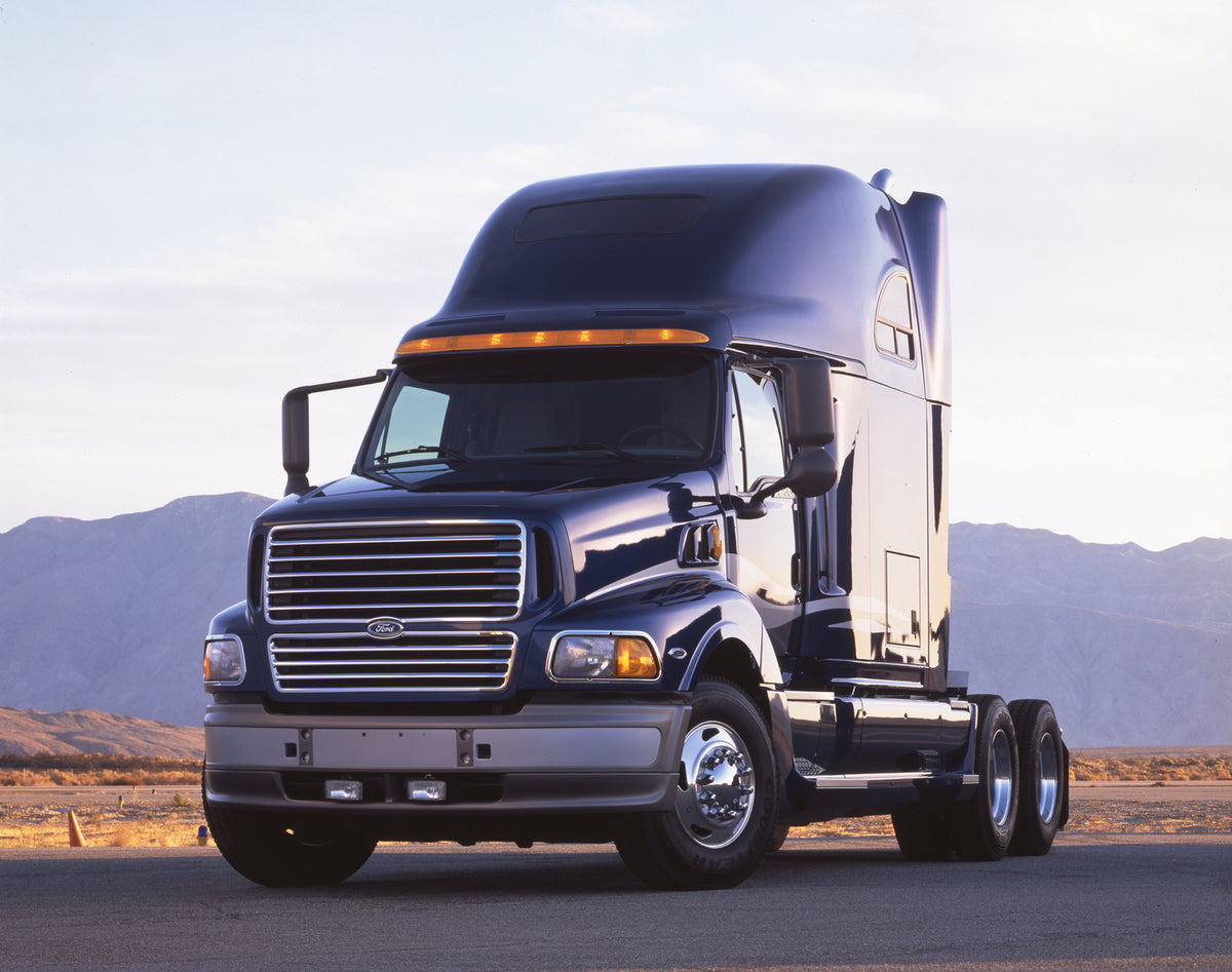 This archival image documents the 1998 Ford Aeromax Heavy Truck aeroliner sleeper and is preserved in the Ford Heritage Vault as part of Ford Motor Company's historic photographic archive. Free for personal, non-commercial use. Ford Heritage Vault...