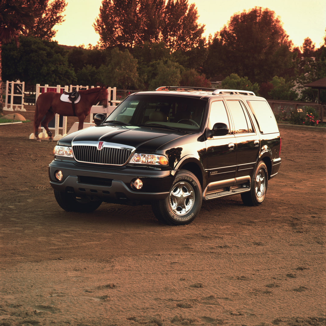 This archival image documents the 1999 Lincoln Navigator and is preserved in the Ford Heritage Vault as part of Ford Motor Company's historic photographic archive. Free for personal, non-commercial use. Ford Heritage Vault reference AR-2008-8.1.1....
