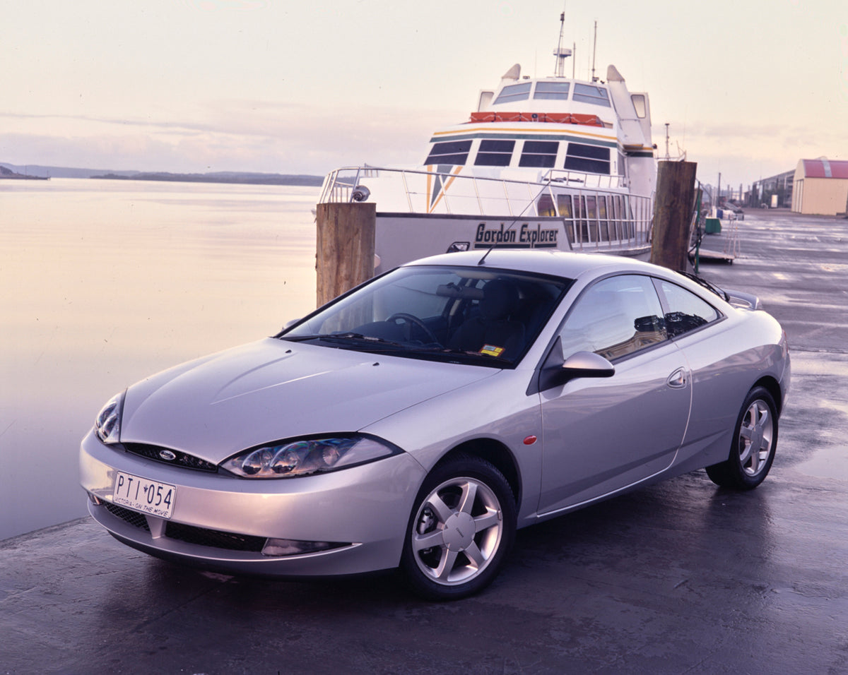 This archival image documents the 1999 Ford SW Cougar Passenger Side Front End View by the Pier FAP-2011-3 and is preserved in the Ford Heritage Vault as part of Ford Motor Company's historic photographic archive. Free for personal, non-commercial...