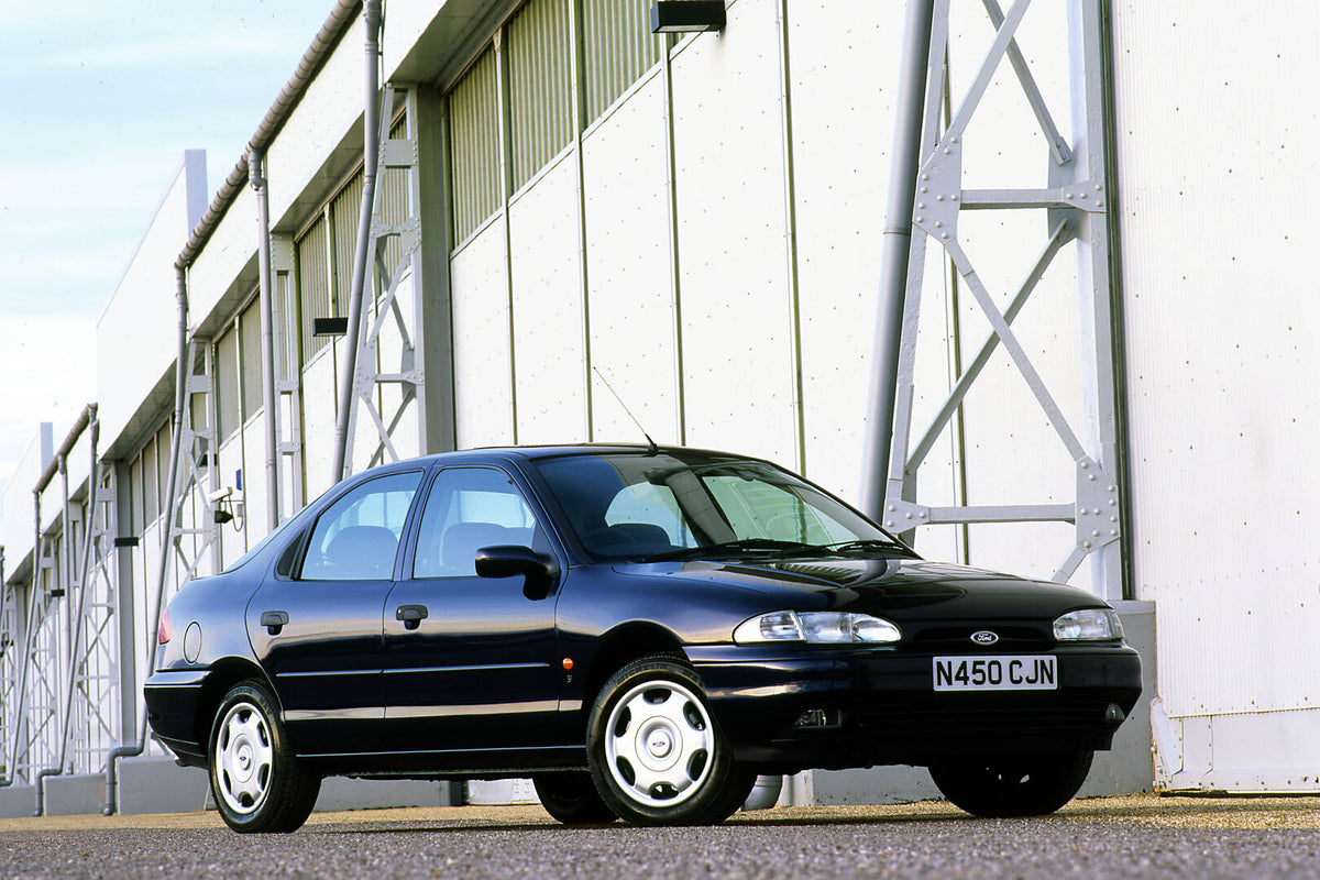 This archival image documents the 1995 Ford Mondeo 24V Si on location 1995-653-1 and is preserved in the Ford Heritage Vault as part of Ford Motor Company's historic photographic archive. Free for personal, non-commercial use. Ford Heritage Vault ...