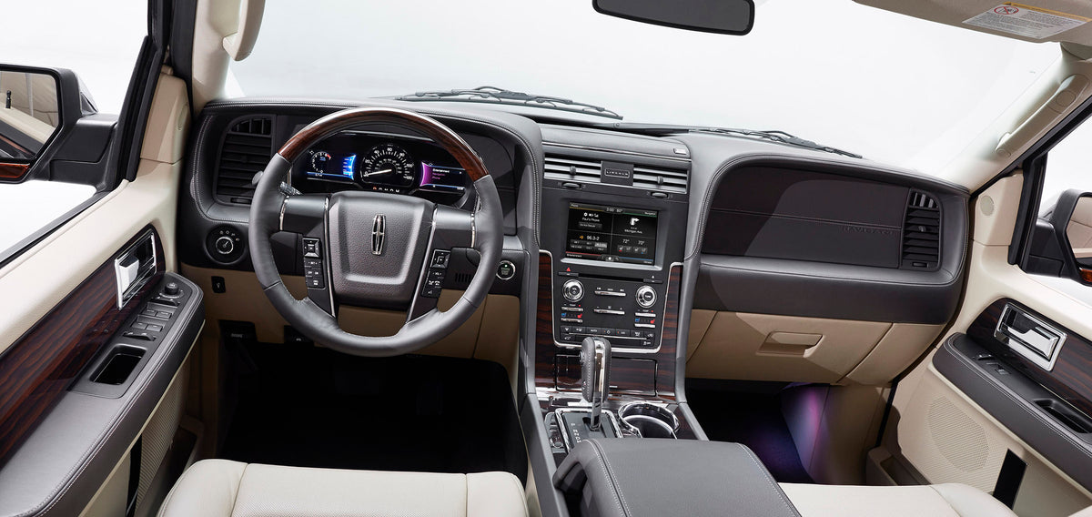 This archival image documents the 2015 Lincoln Navigator and is preserved in the Ford Heritage Vault as part of Ford Motor Company's historic photographic archive. Free for personal, non-commercial use. Ford Heritage Vault reference AR-2008-8.1.1....