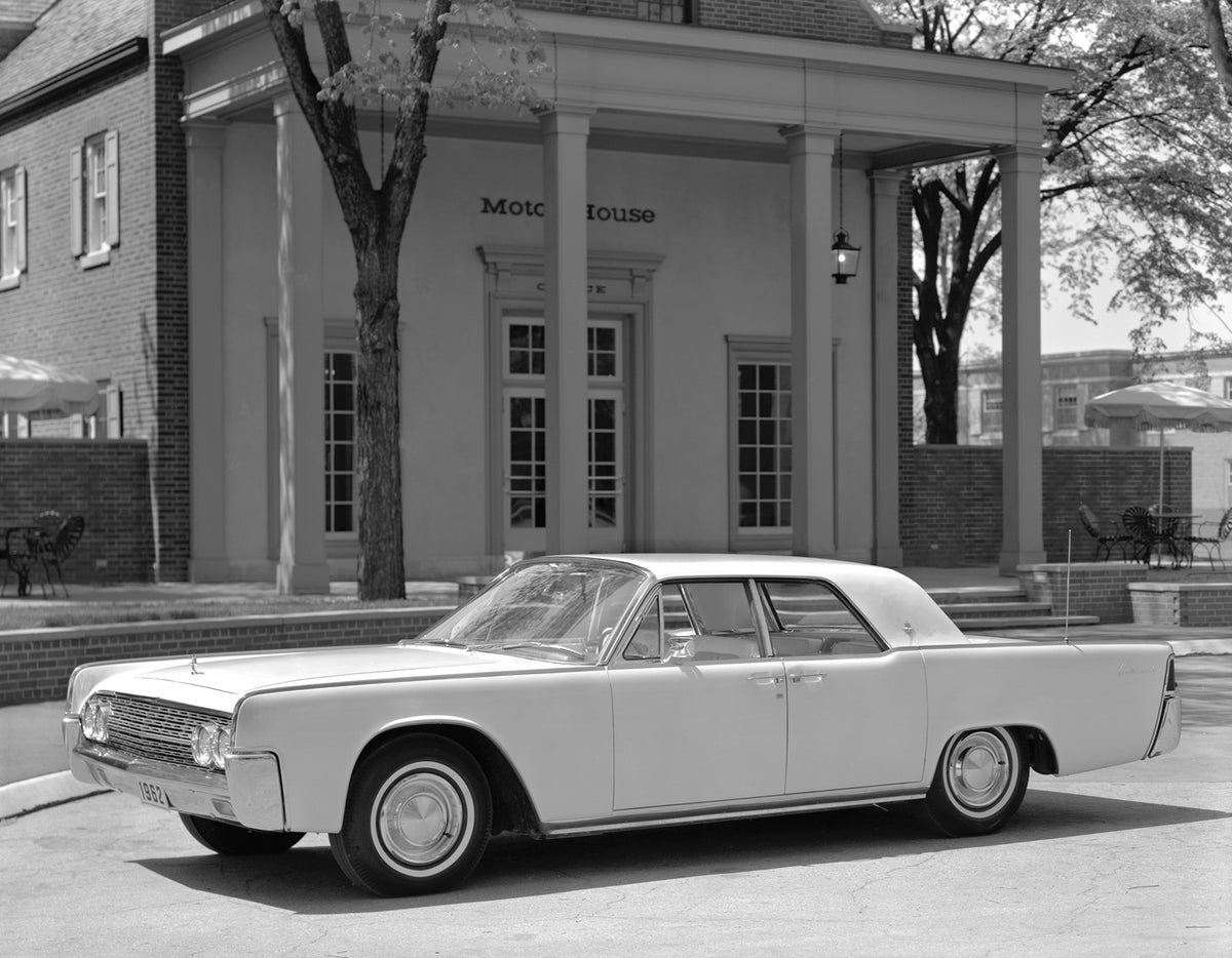 This archival image documents the 1962 Lincoln Continental four-door coach door sedan and is preserved in the Ford Heritage Vault as part of Ford Motor Company's historic photographic archive. Free for personal, non-commercial use. Ford Heritage V...