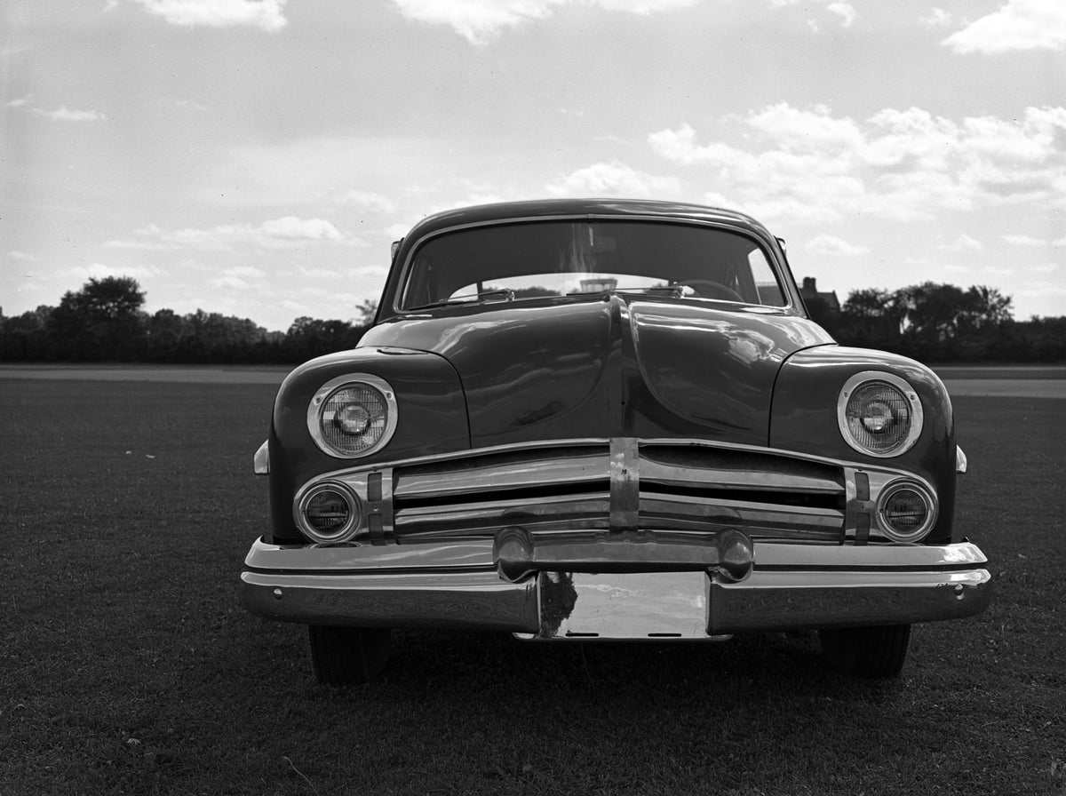 This archival image documents the 1947 Lincoln coupe and is preserved in the Ford Heritage Vault as part of Ford Motor Company's historic photographic archive. Free for personal, non-commercial use. Ford Heritage Vault reference AR-2008-8.1.1.211.