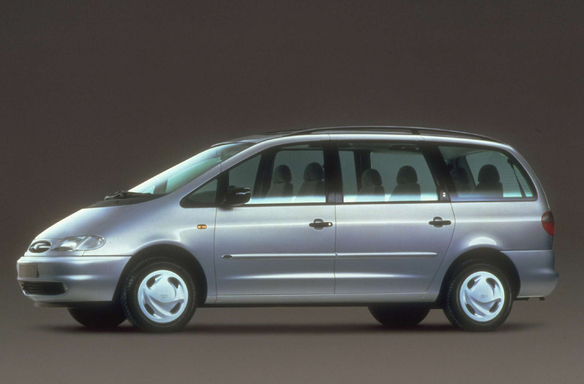 This archival image documents the 1994 Ford Galaxy Mark I Ghia in studio AR-2002-213709 and is preserved in the Ford Heritage Vault as part of Ford Motor Company's historic photographic archive. Free for personal, non-commercial use. Ford Heritage...
