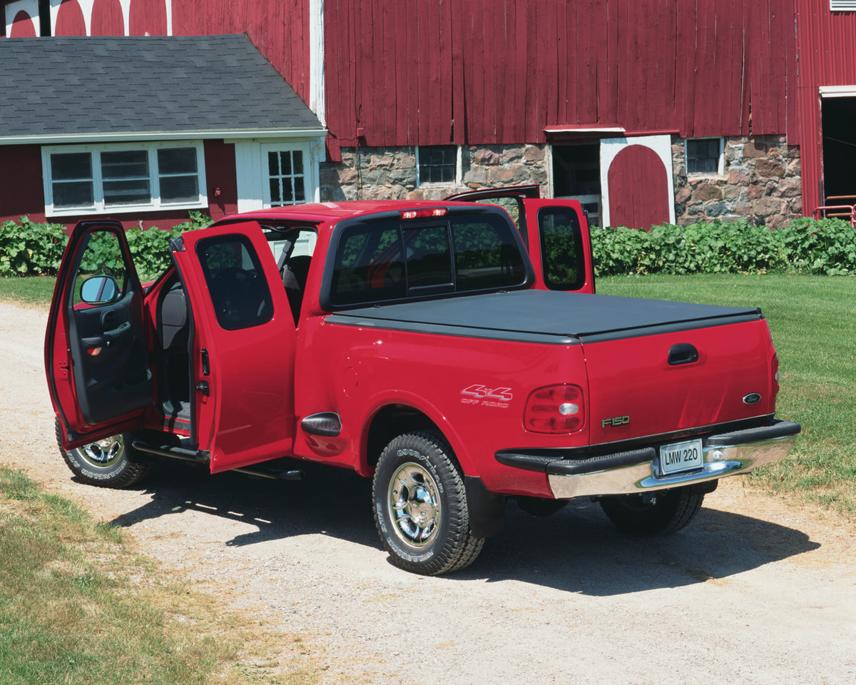 This archival image documents the 1999 Ford F-150 XLT pickup and is preserved in the Ford Heritage Vault as part of Ford Motor Company's historic photographic archive. Free for personal, non-commercial use. Ford Heritage Vault reference AR-2008-8....
