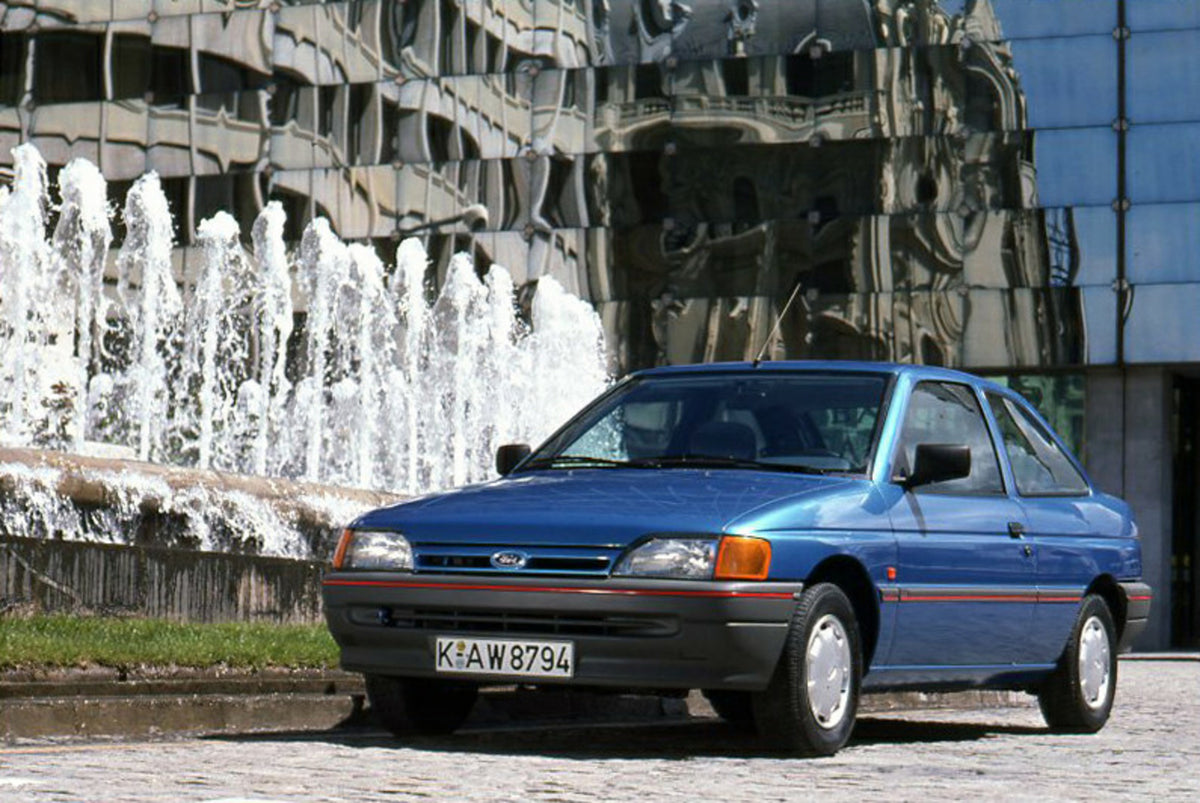 This archival image documents the 1990 Ford Escort CE-14 LHD on road in Spain and is preserved in the Ford Heritage Vault as part of Ford Motor Company's historic photographic archive. Free for personal, non-commercial use. Ford Heritage Vault ref...