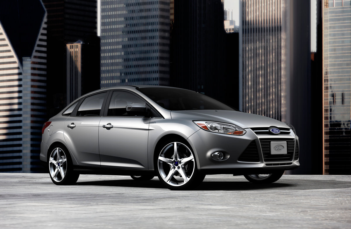 This archival image documents the 2009 Ford Focus in city and is preserved in the Ford Heritage Vault as part of Ford Motor Company's historic photographic archive. Free for personal, non-commercial use. Ford Heritage Vault reference AR-2008-8.1.2...