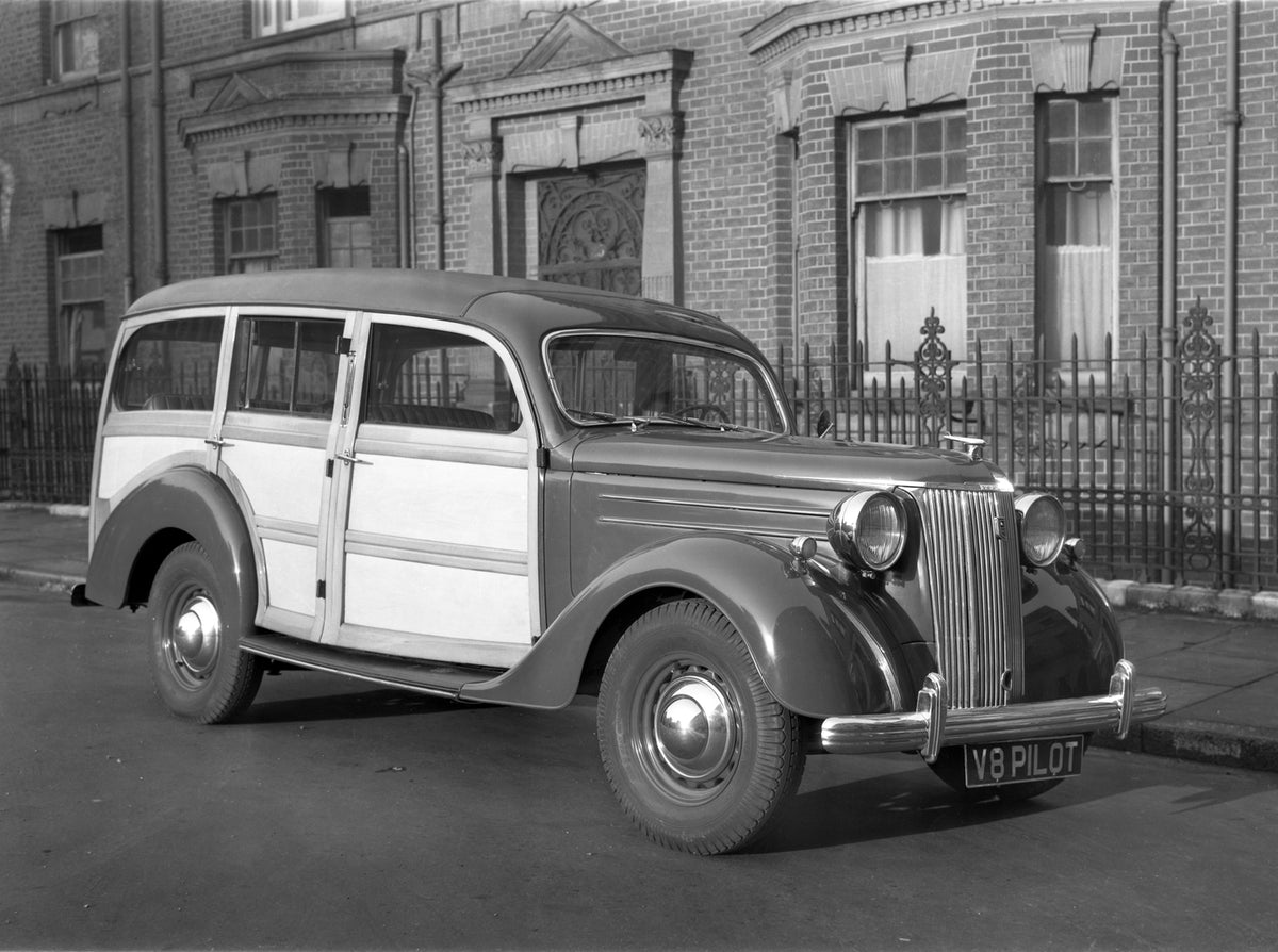 This archival image documents the 1948 Ford Pilot 'Woody' estate car and is preserved in the Ford Heritage Vault as part of Ford Motor Company's historic photographic archive. Free for personal, non-commercial use. Ford Heritage Vault reference AR...