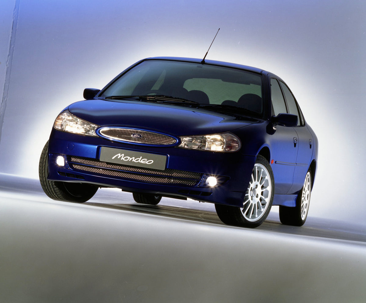 This archival image documents the 1998 Ford Mondeo Mark II ST200 in Aveley Studio and is preserved in the Ford Heritage Vault as part of Ford Motor Company's historic photographic archive. Free for personal, non-commercial use. Ford Heritage Vault...