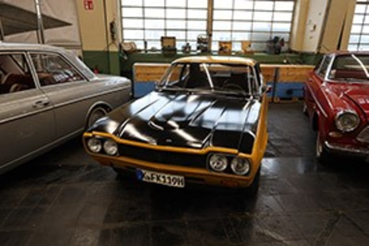 This archival image documents the 1971 Ford Capri RS Mk I and is preserved in the Ford Heritage Vault as part of Ford Motor Company's historic photographic archive. Free for personal, non-commercial use. Ford Heritage Vault reference AR-2024-9.2.33.