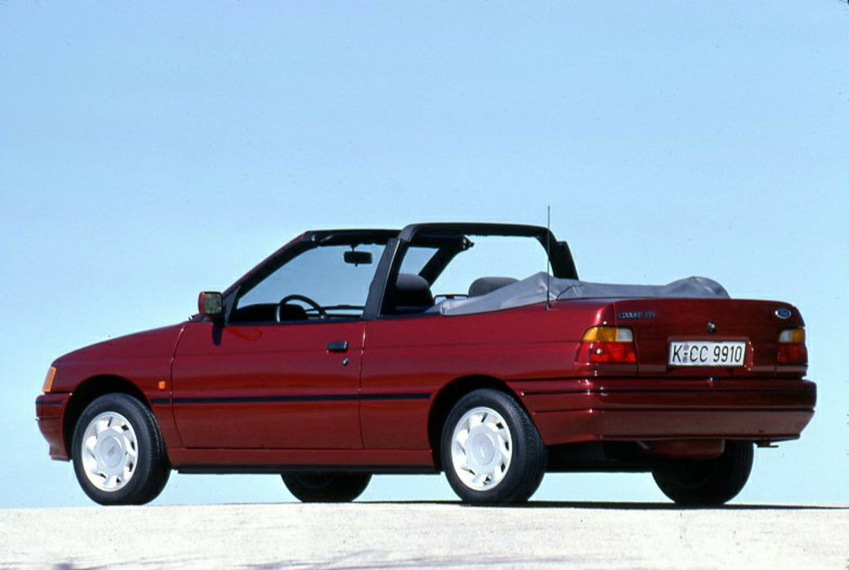 This archival image documents the 1990 Ford Escort EFI CE-14 LHD on road in Spain and is preserved in the Ford Heritage Vault as part of Ford Motor Company's historic photographic archive. Free for personal, non-commercial use. Ford Heritage Vault...