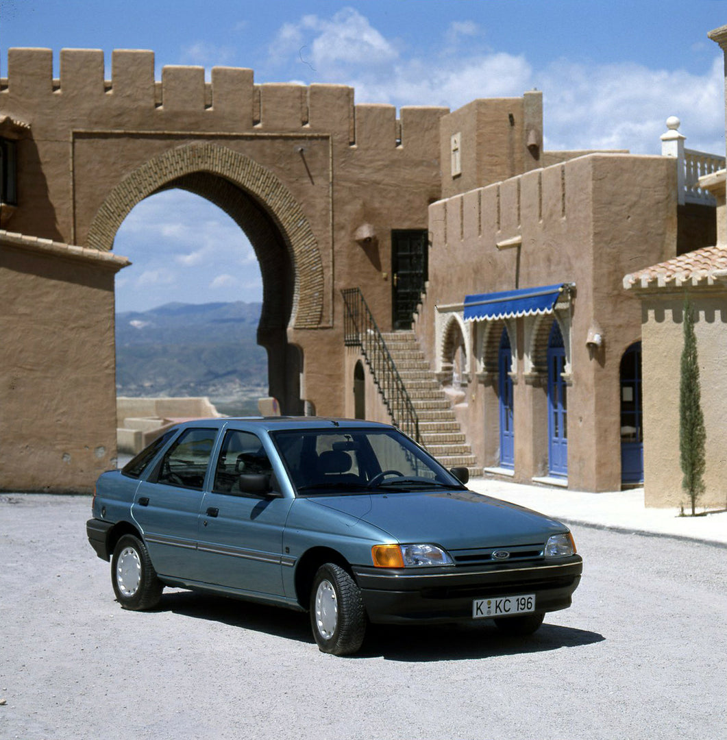 This archival image documents the 1990 Ford Escort CE-14 LHD in Spain and is preserved in the Ford Heritage Vault as part of Ford Motor Company's historic photographic archive. Free for personal, non-commercial use. Ford Heritage Vault reference A...