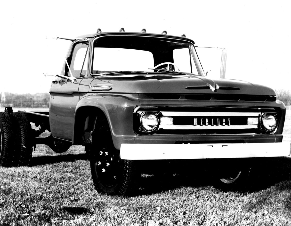 This archival image documents the 1961 Mercury M-500 closeup in scenic field AR-2007-5 and is preserved in the Ford Heritage Vault as part of Ford Motor Company's historic photographic archive. Free for personal, non-commercial use. Ford Heritage ...