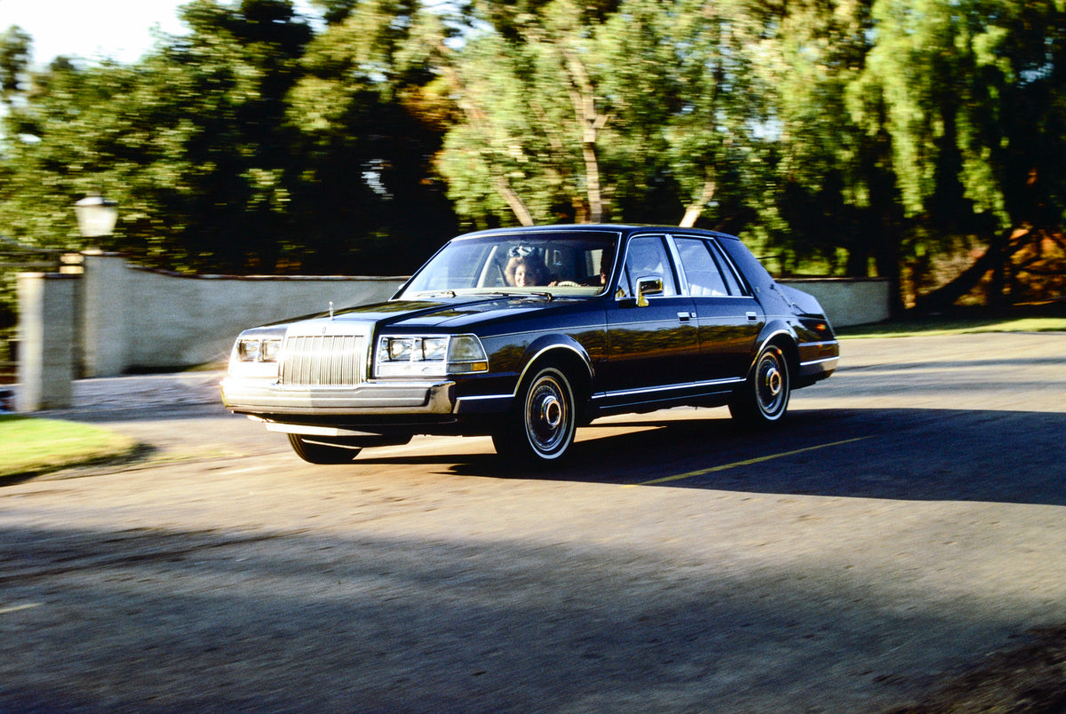 This archival image documents the 1985 Lincoln Continental four-door and is preserved in the Ford Heritage Vault as part of Ford Motor Company's historic photographic archive. Free for personal, non-commercial use. Ford Heritage Vault reference AR...