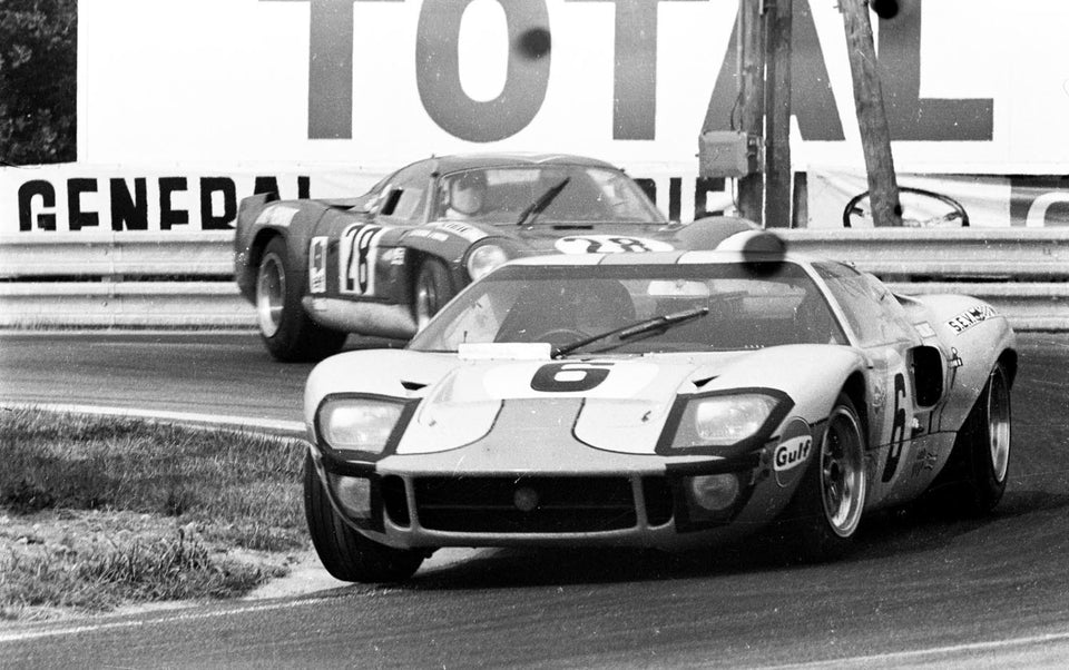 1969 Le Mans Ford GT40 0001-4553