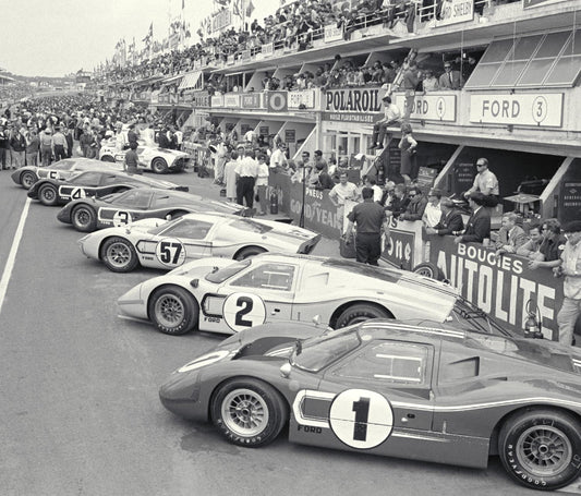 1970 Driver Tony Rainero on the starting line NHRA Drag Meet in Indianapolis, Indiana Neg 152133-227 0001-4708