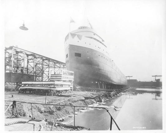  HenryFordIIFreighter 1924  0001-7676