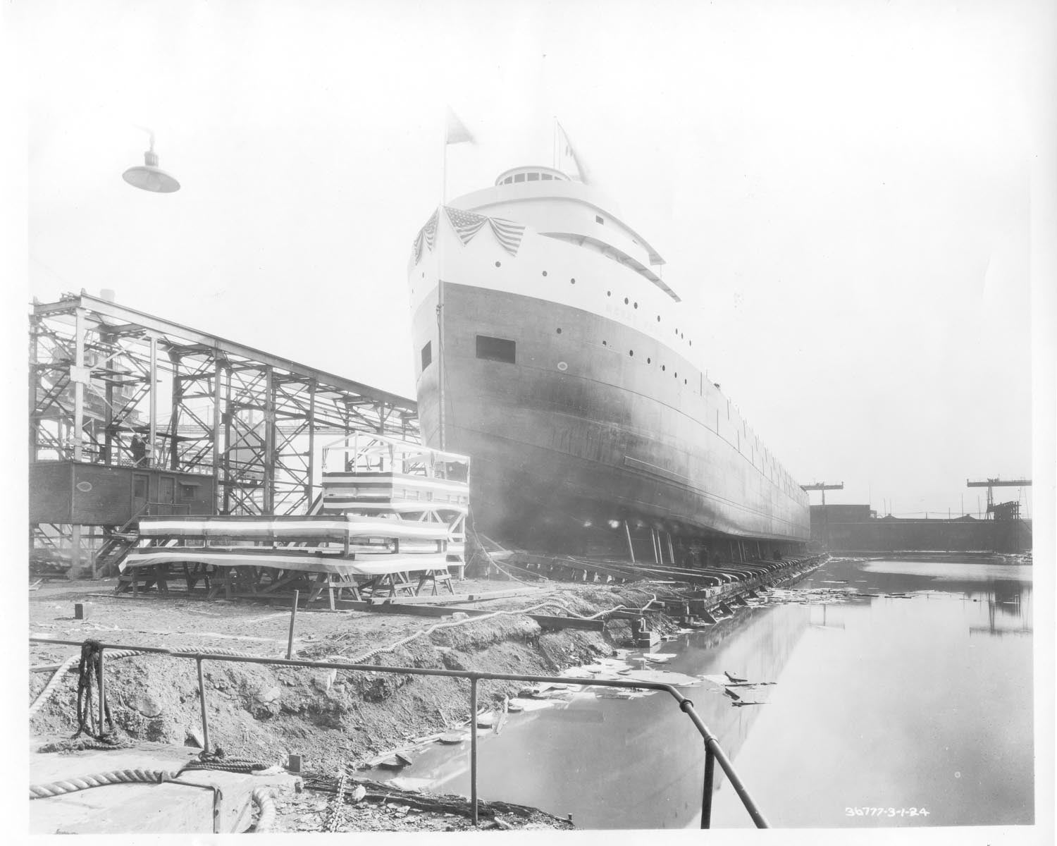 HenryFordIIFreighter 1924 0001-7676