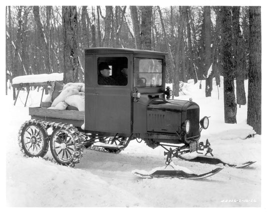 ModelTSnowmobil1926 0001-7720